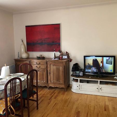 Maison Biscuit. Apartament A La Placa De La Vila กัมโปรดอน ภายนอก รูปภาพ