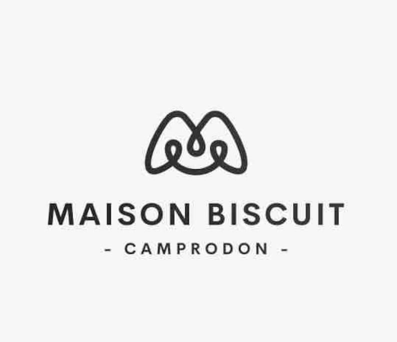 Maison Biscuit. Apartament A La Placa De La Vila กัมโปรดอน ภายนอก รูปภาพ