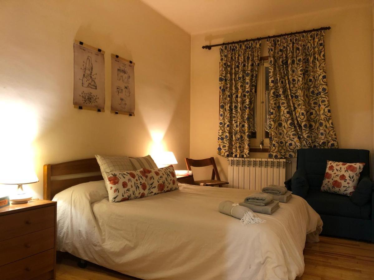 Maison Biscuit. Apartament A La Placa De La Vila กัมโปรดอน ภายนอก รูปภาพ